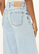 ANTONIA DENIM - Cross Superbleach