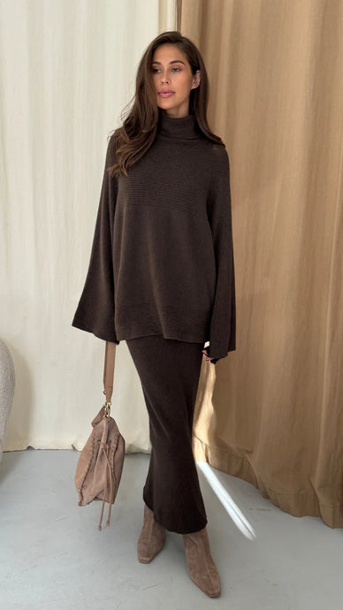 AMELIE SWEATER - Dark Espresso