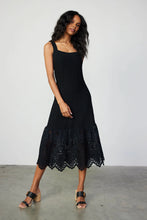 CONTRAST LACE KNIT DRESS - Black