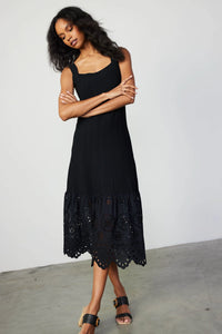 CONTRAST LACE KNIT DRESS - Black