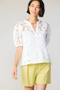 FLORAL LACE BLOUSE