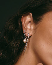 WHITE PEARL AMALFI HUGGIES - Silver