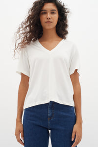 LILIANA V-NECK TEE - Whisper White