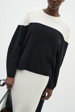 KAYLLA SWEATER
