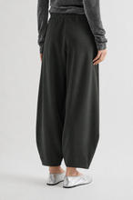 BARREL PANT - Dark Forest