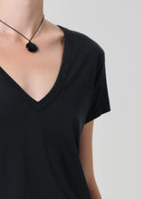 HARA V NECK TEE - Washed Black