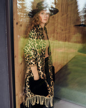 LEOPARD FAUX FUR SHAWL