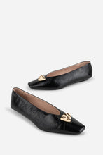 CELDA CRINKLE PATENT FLAT - Black