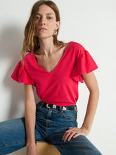 EMMY FLUTTER SLEEVE TEE - Cherry Tarte