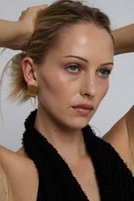 RIBBED EARRING - Gold