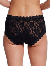 SIGNATURE LACE BOYSHORT - Black