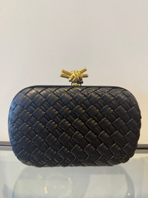 WOVEN KNOT CLUTCH - Black