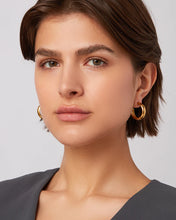STAPLE HOOP MEDIUM - Gold