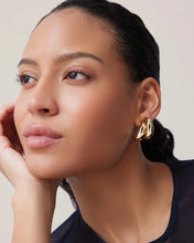 ORLA EARRINGS - Gold