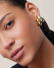 ORLA EARRINGS - Gold