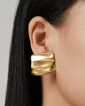 SUNDRA EARRING - Gold