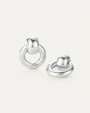 MEGA FAYE KNOCKERS - Silver