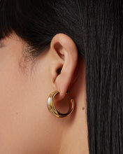 LENNON HOOP EARRING - Gold