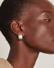 SMALL GEMMA HOOPS - Silver