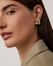 SMALL WOVEN SQUARE EARRINGS - Two Tone