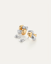 SMALL WOVEN SQUARE EARRINGS - Two Tone