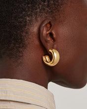 GIA HOOPS - Gold