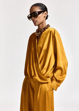KOLKWITZIA WRAP TOP - Carmel Drip