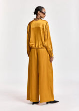 KOLKWITZIA WRAP TOP - Carmel Drip