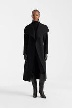 MAI-CN WRAP COAT - Black