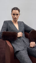 COLLARLESS BLAZER DETACHABLE CUFFS - Pepper Tweed