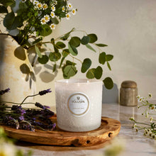 3 WICK LUXE CANDLE - Mountain Lavender & Chamomile