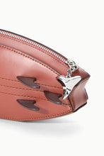 SURFBOARD CLUTCH - Tabac