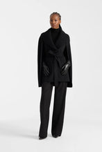 SUSIE CAPE - Black