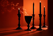 HARCOURT GLASS CANDLE - Red