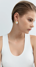 GIGI EARRINGS - Gold