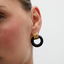 LUMA KNOT EARRINGS - Gold/Black Onyx