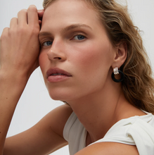 LUMA KNOT EARRINGS - Silver/Black Onyx