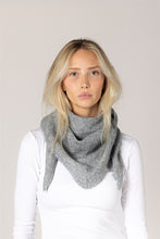 TRIANGLE SCARF - Pewter