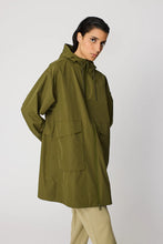 NEBBIA RAINTCOAT - Winter Moss