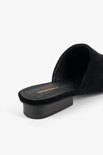 TOUCH SLIP ON - Black