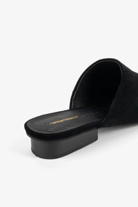 TOUCH SLIP ON - Black