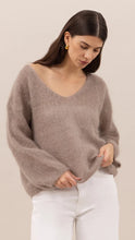 TESS SWEATER - Taupe