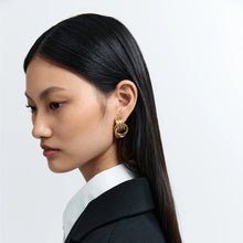 MINI KNOT EARRINGS - Gold