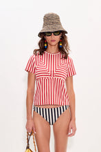 KINI STRIPED TEE - Venetian Red