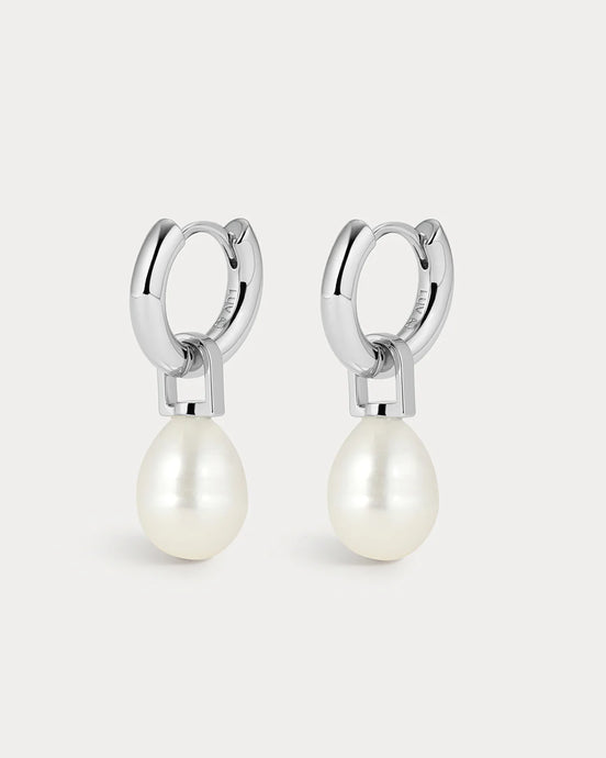 WHITE PEARL AMALFI HUGGIES - Silver