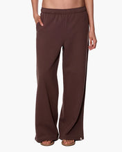 CLOUDSOFT WIDE LEG JOGGER - Chocolate