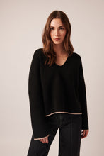 GAIA SWEATER - Black