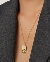 ZODIAC PENDANT NECKLACE - Cancer