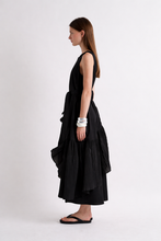 RUFFLE MAXI DRESS - Black