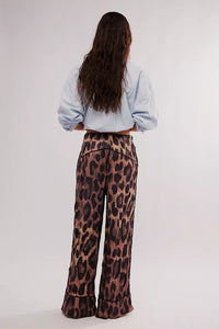 ALL OUT SATIN LEOPARD PANT